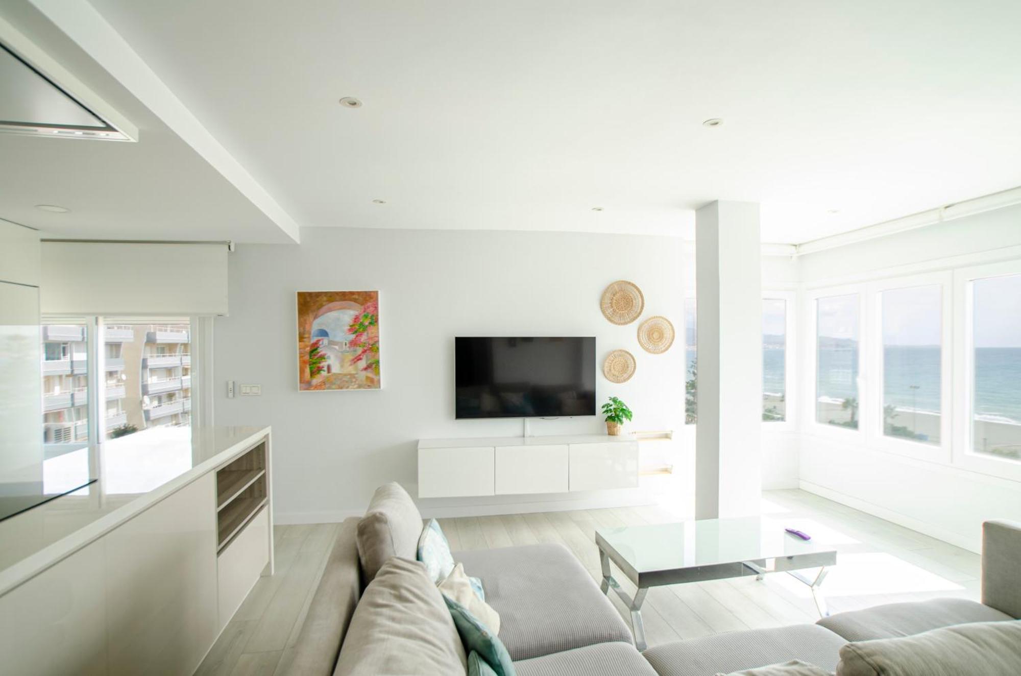 A&C Vistas Al Mar Luxury Apartment Torre Del Mar Exterior photo