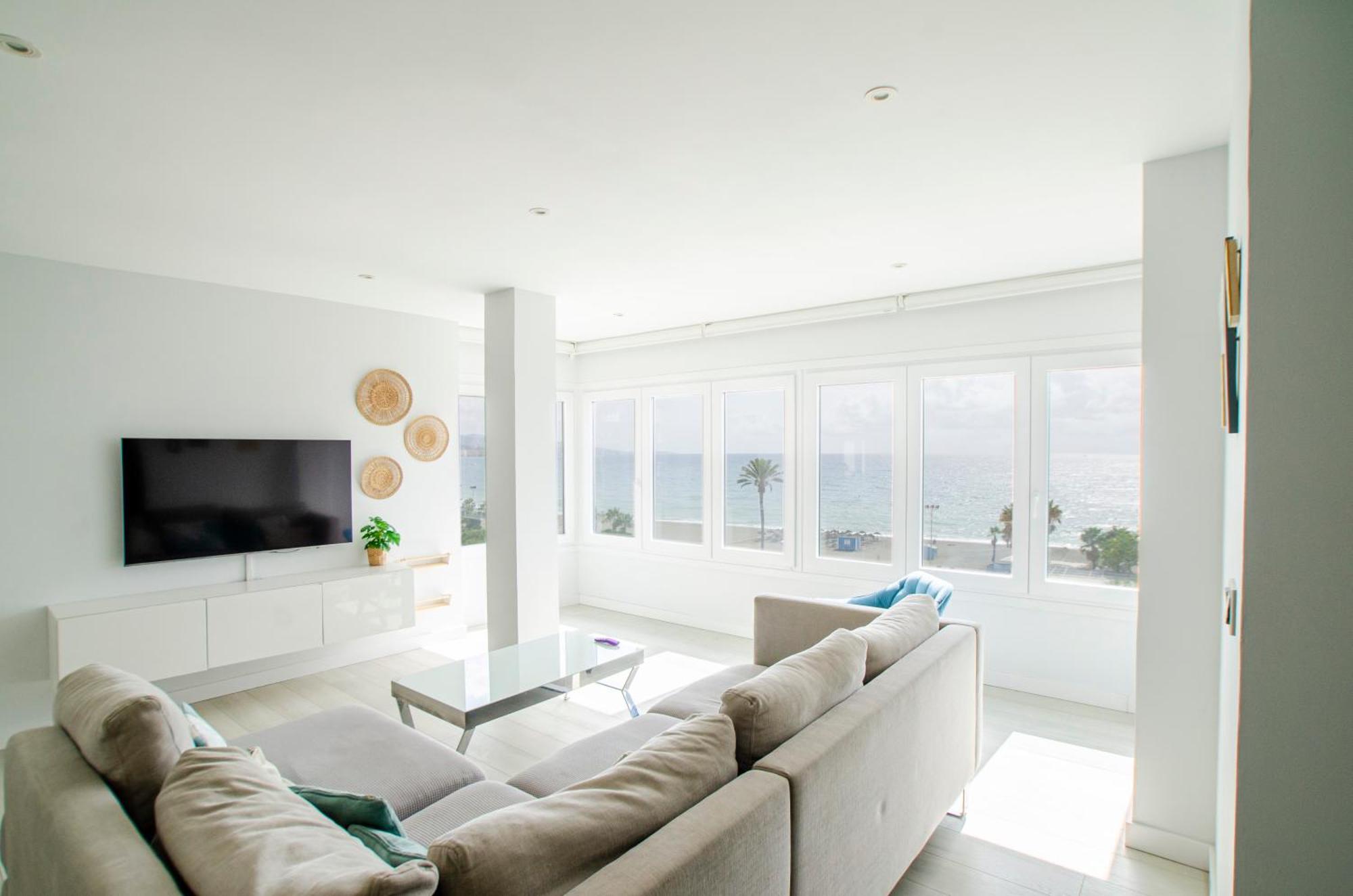 A&C Vistas Al Mar Luxury Apartment Torre Del Mar Exterior photo