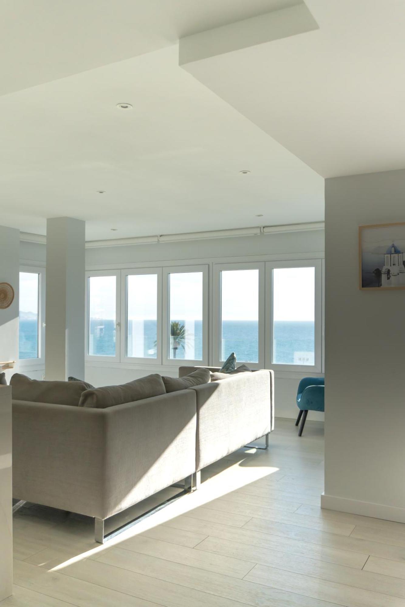 A&C Vistas Al Mar Luxury Apartment Torre Del Mar Exterior photo